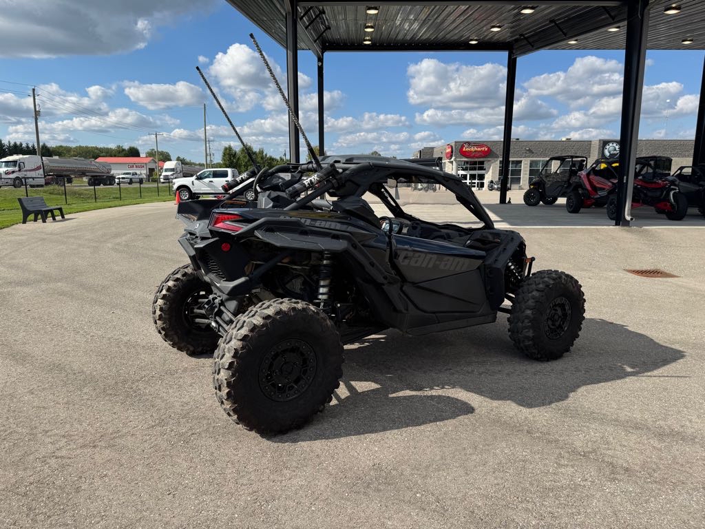 2023 Can-Am Maverick X3 X rs TURBO RR with Smart-Shox - Photo 4