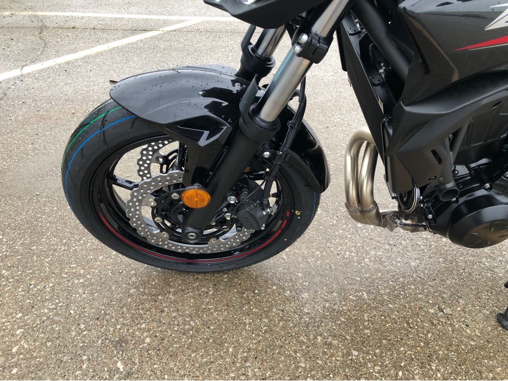 2025 Kawasaki Z650 - Photo 9