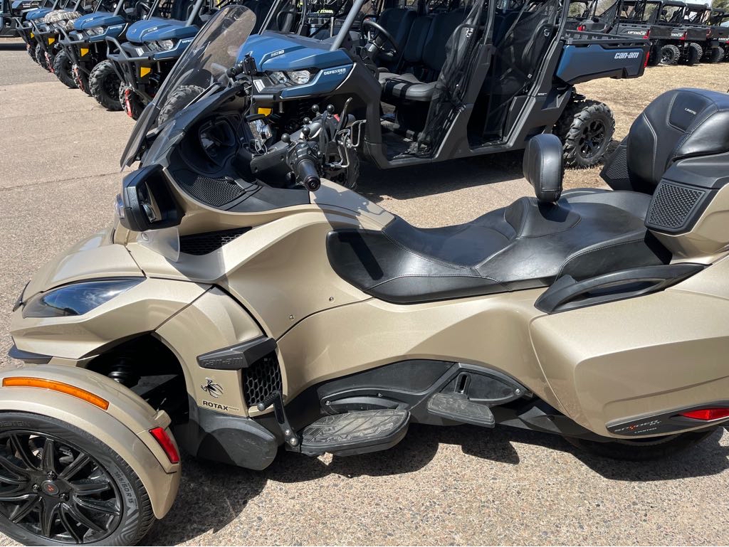 3 Wheel Motorcycle from Beta Motorcycles and Can-Am Caswell Cycle Mora ...