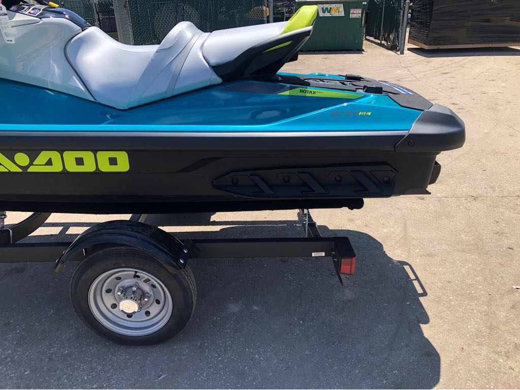 2025 Sea-Doo GTI SE 130 - Photo 6