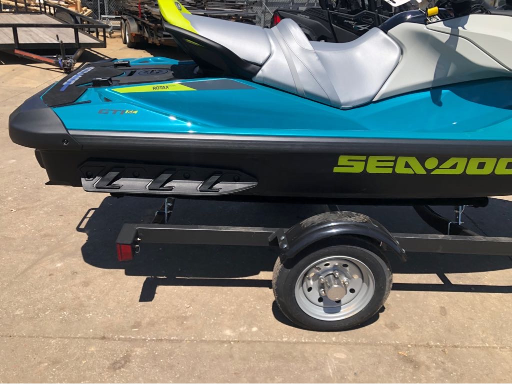 2025 Sea-Doo GTI SE 130 - Photo 15