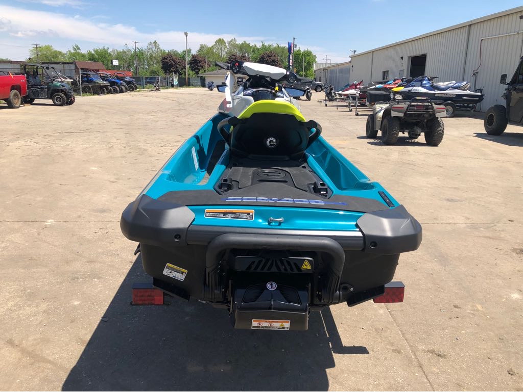 2025 Sea-Doo GTI SE 130 - Photo 16