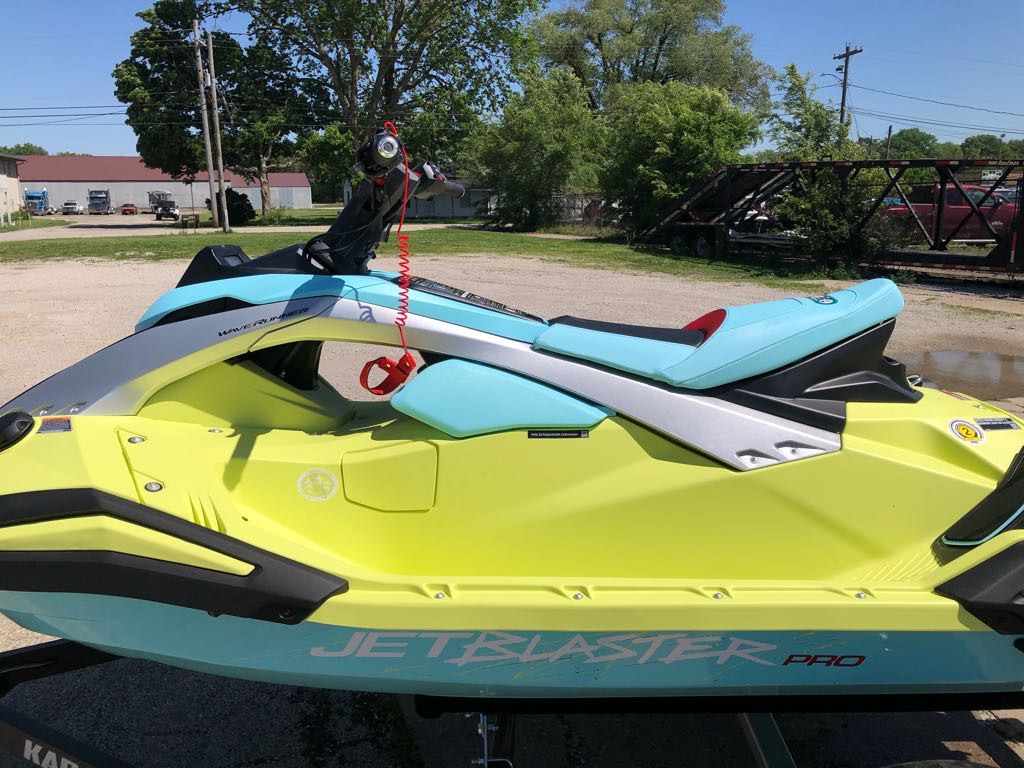 2025 Yamaha JETBLASTER PRO 2-UP - Photo 9