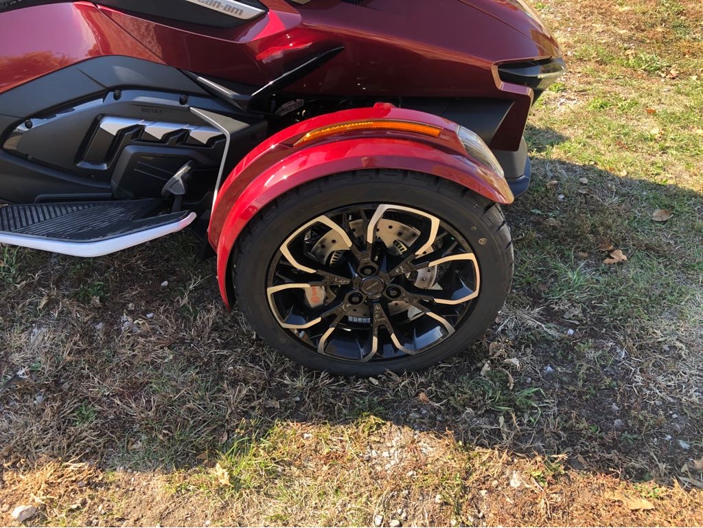2025 Can-Am SPYDER RT LIMITED - Photo 3