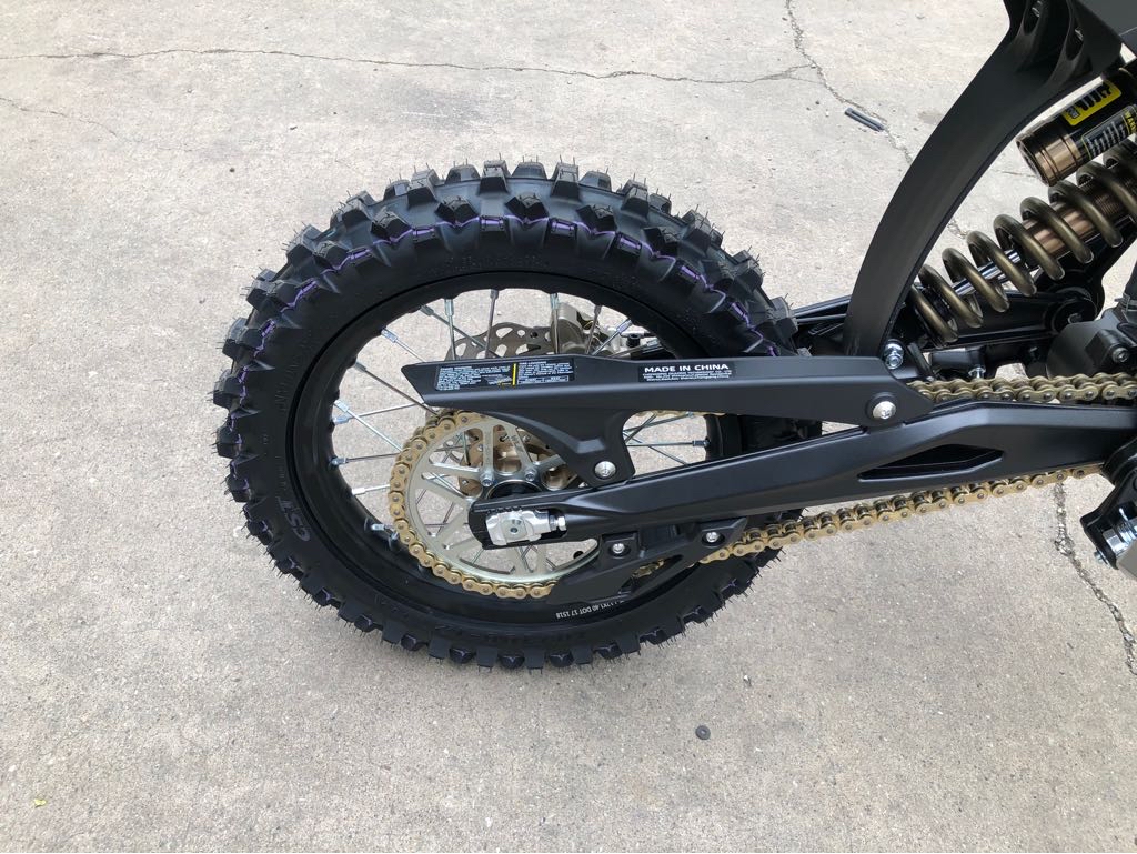 2025 SURRON HYPER BEE - Photo 4