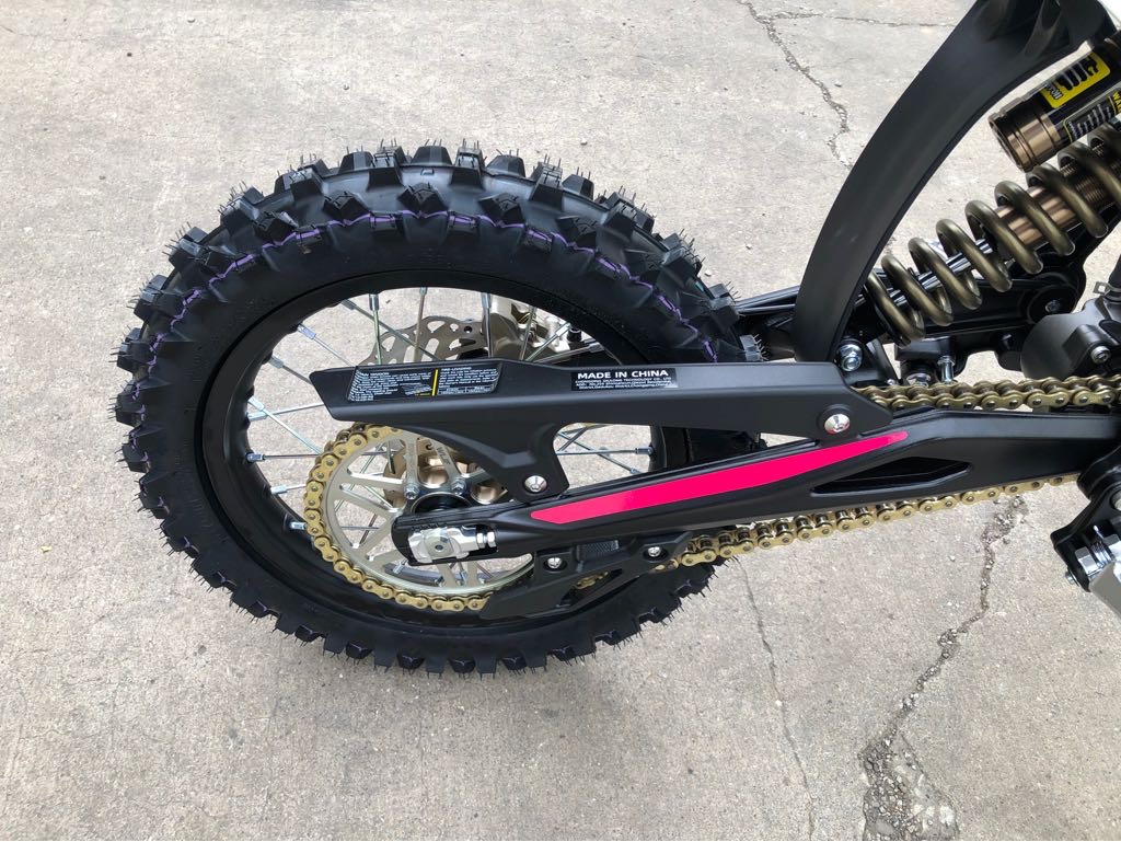 2025 SURRON HYPER BEE - Photo 4