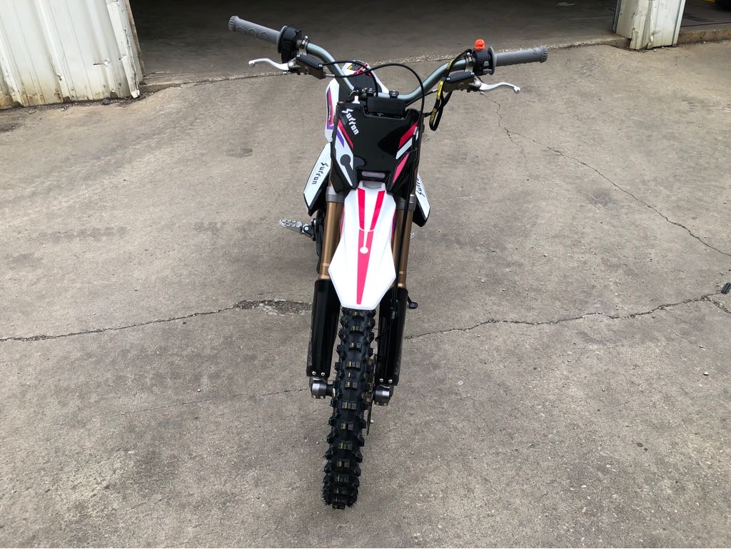 2025 SURRON HYPER BEE - Photo 10