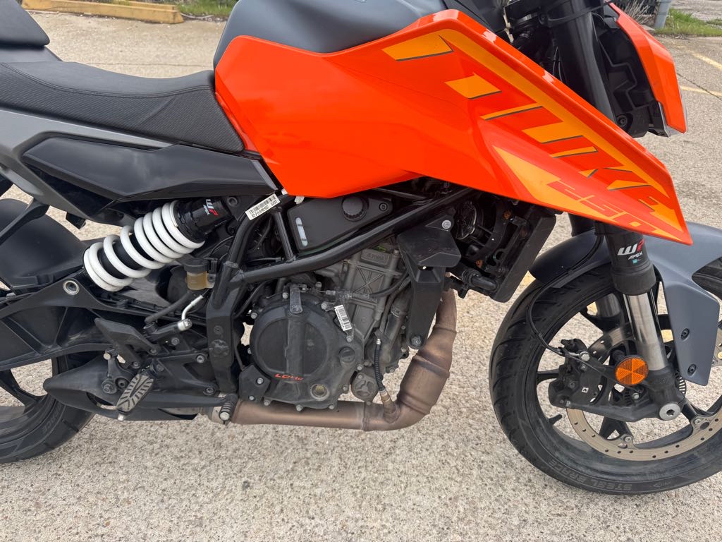 2024 KTM 250 DUKE - Photo 3