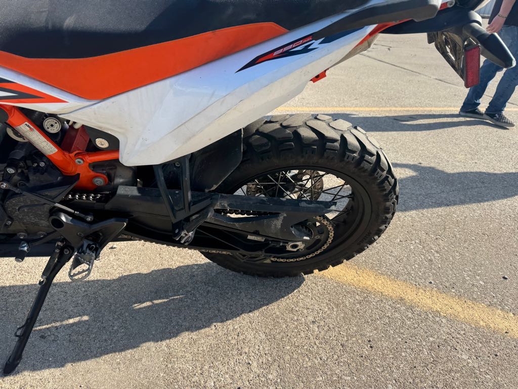 2023 KTM 890 ADVENTURE R - Photo 11