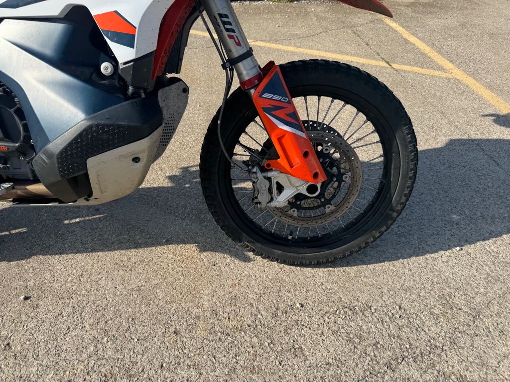 2023 KTM 890 ADVENTURE R - Photo 4