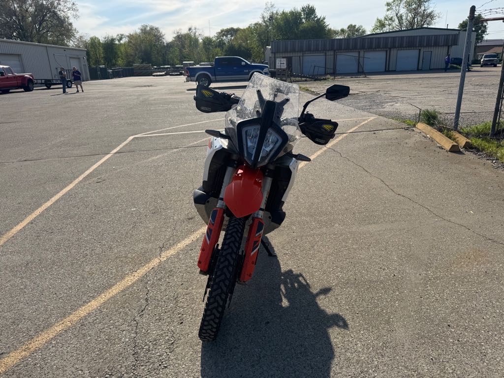 2023 KTM 890 ADVENTURE R - Photo 5