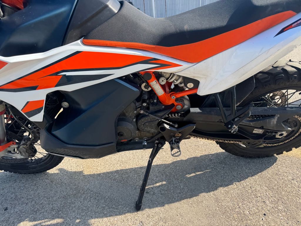 2023 KTM 890 ADVENTURE R - Photo 8