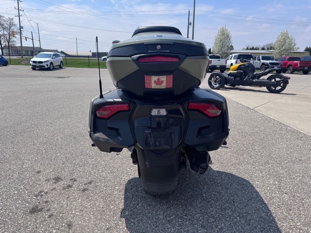 2021 Can-Am Spyder RT Sea To Sky - Photo 6