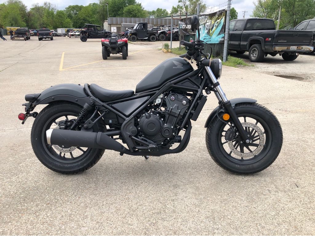 2025 Honda REBEL 500 - Photo 3