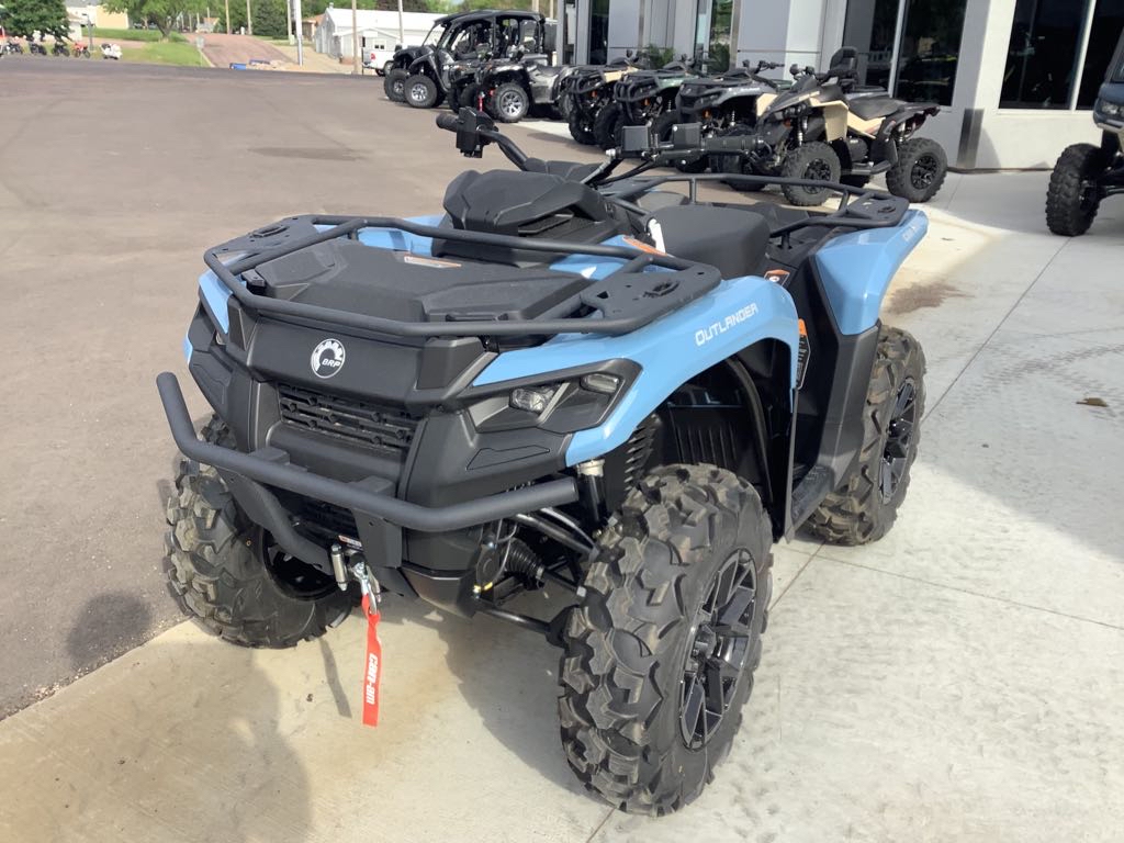 2025 Can-Am Outlander XT 700