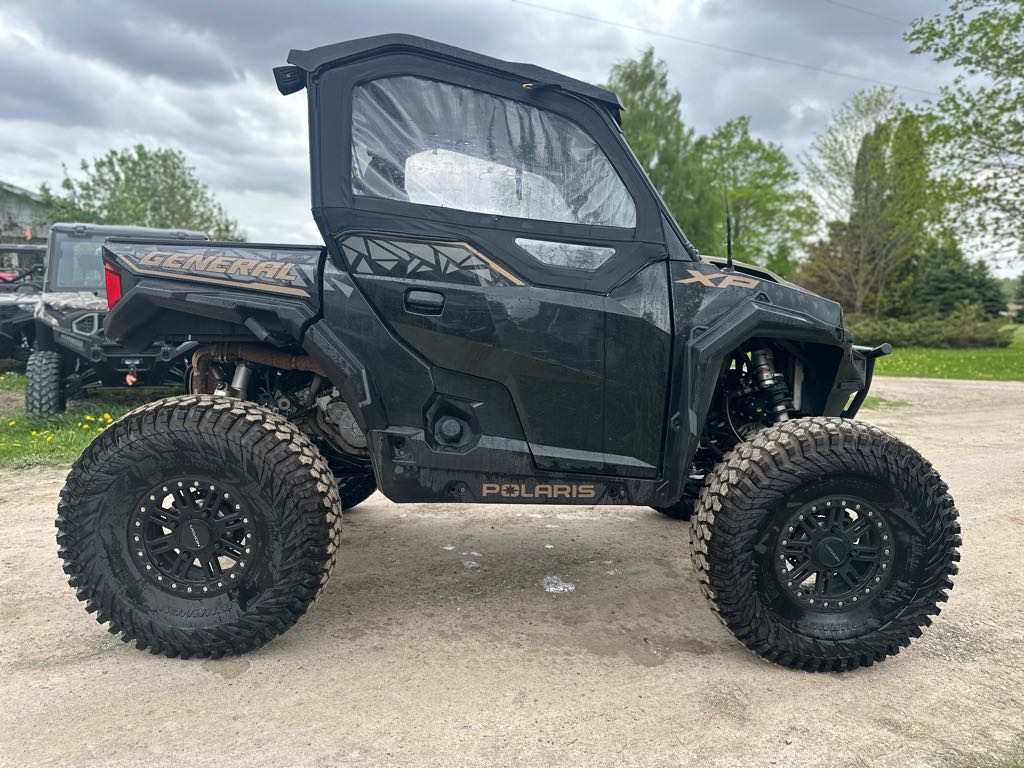 2023 Polaris GENERAL XP 1000 Premium Black Crystal - Photo 5