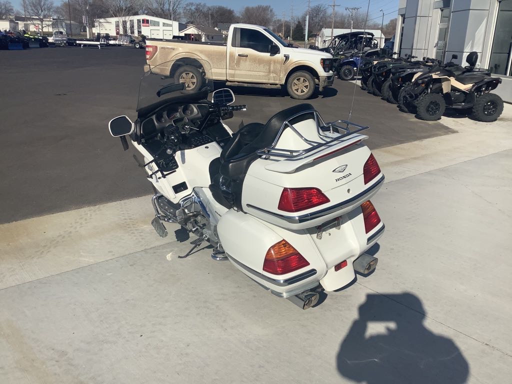 2005 Honda Goldwing GL1800 - Photo 3