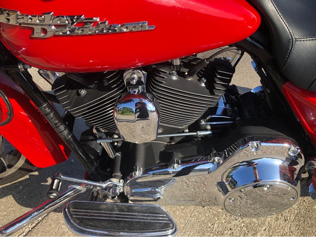 2010 Harley-Davidson® STREET GLIDE - Photo 8