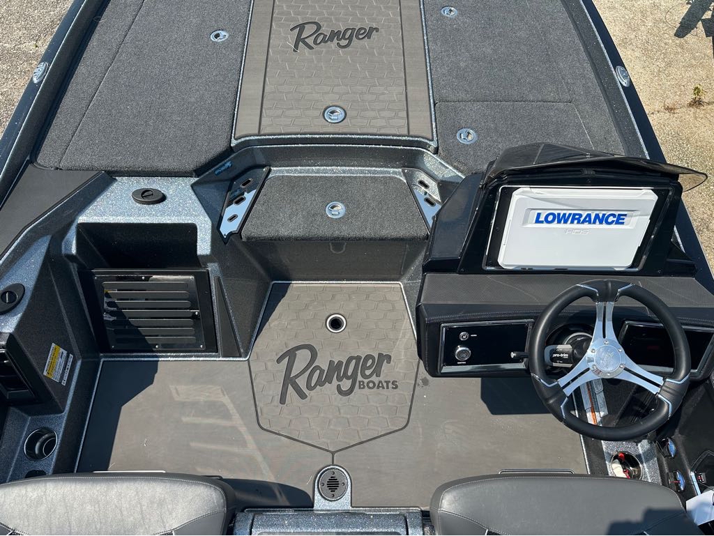 2025 Ranger Boats Z Comanche® Z520R Ranger Cup® Equipped - Photo 10