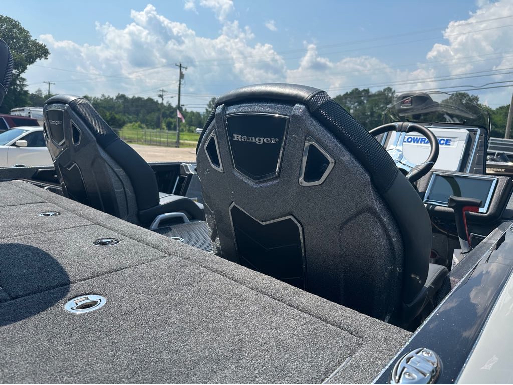 2025 Ranger Boats Z Comanche® Z520R Ranger Cup® Equipped - Photo 17