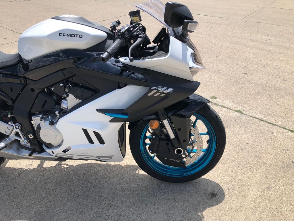 2025 CFMOTO 450SS - Photo 3