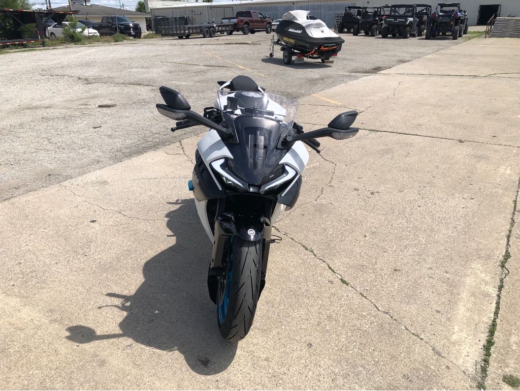 2025 CFMOTO 450SS - Photo 11