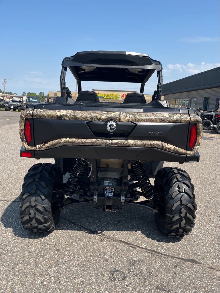 2023 Can-Am COMMANDER XT 1000R - Photo 7