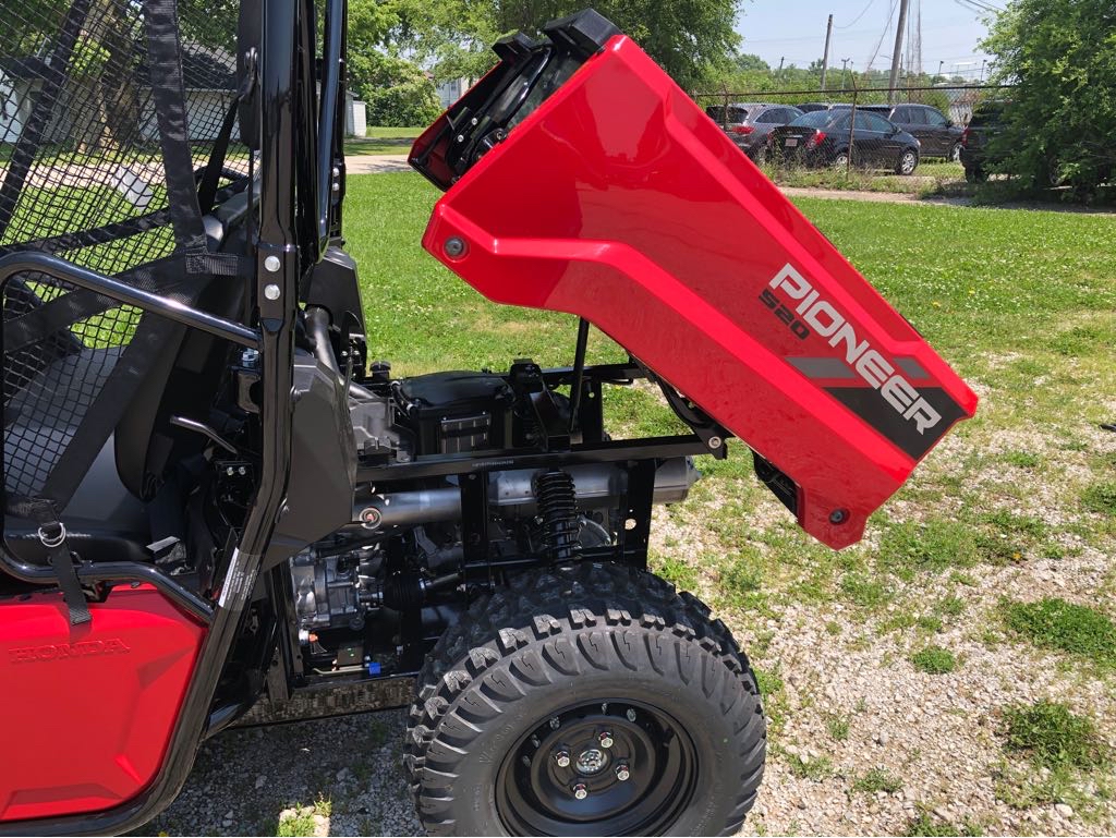 2025 Honda PIONEER 520 - Photo 11