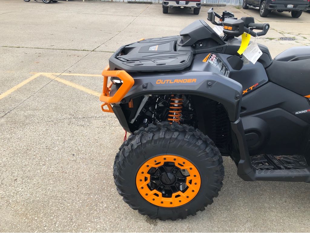 2025 Can-Am OUTLANDER XT-P 1000R - Photo 8