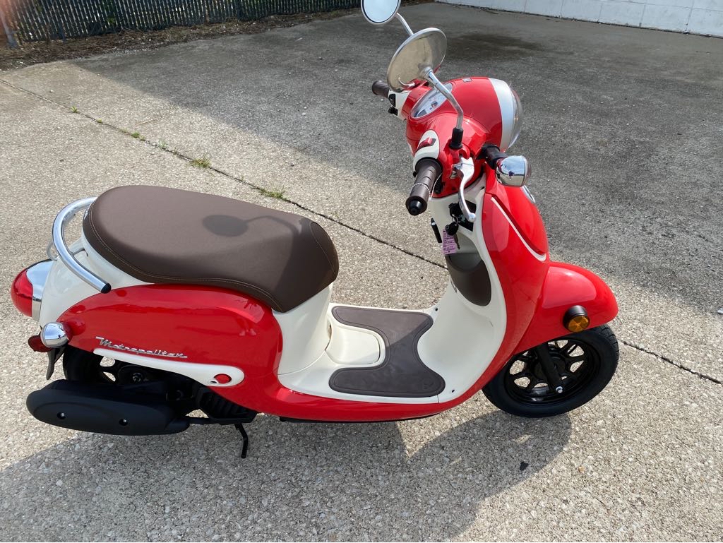 2026 Honda METROPOLITAN - Photo 2