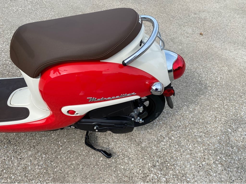 2026 Honda METROPOLITAN - Photo 10
