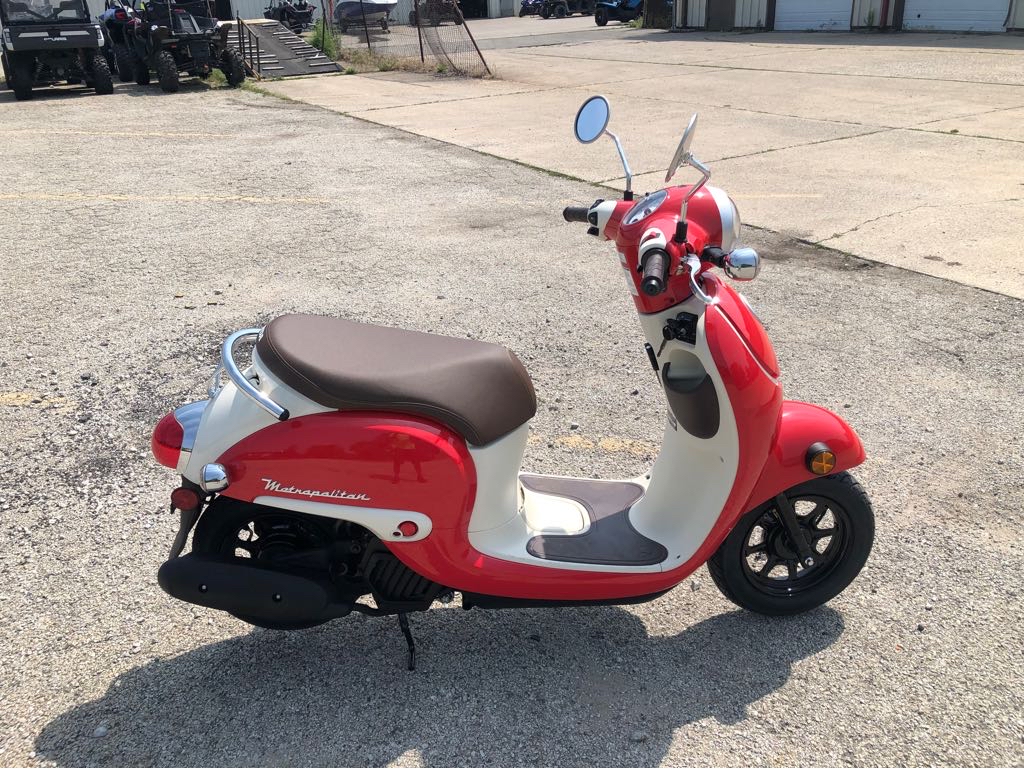 2026 Honda METROPOLITAN - Photo 2