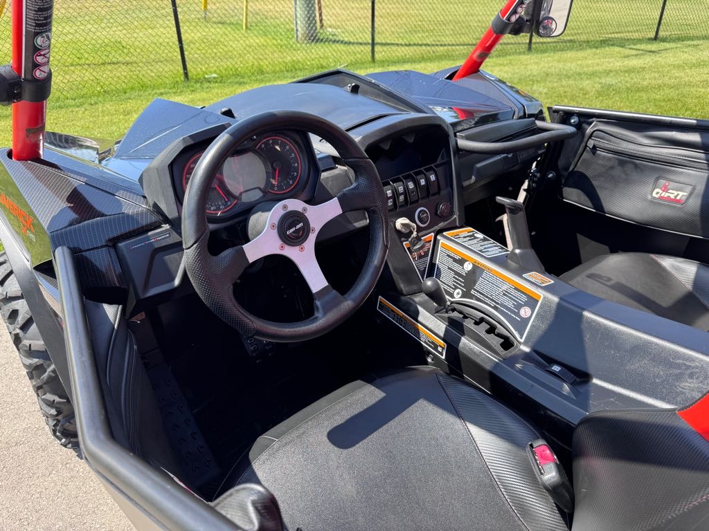 2017 Can-Am **DEAL OF THE WEEK** Maverick MAX Xrs TURBO - Photo 5