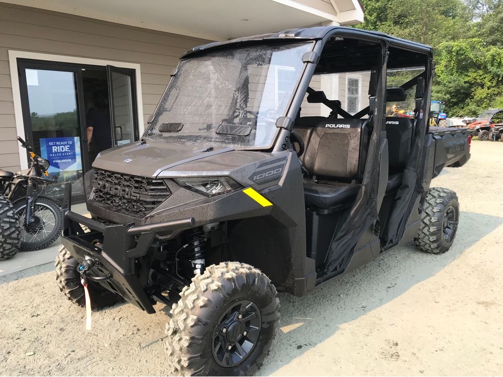 2025 Polaris Ranger Crew Premium - Photo 2
