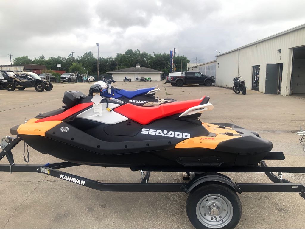 2025 Sea-Doo SPARK FOR 3 - 90 CONV SOUND SYSTEM - Photo 4