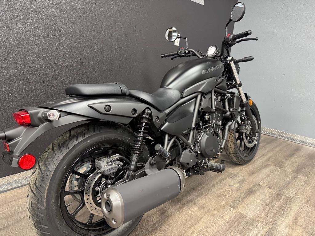 2025 Kawasaki Eliminator® ABS - Photo 4