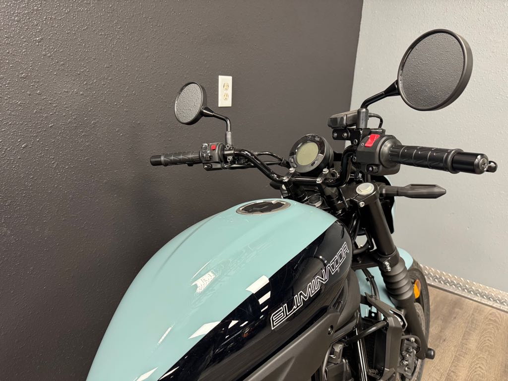 2025 Kawasaki Eliminator® SE ABS - Photo 4