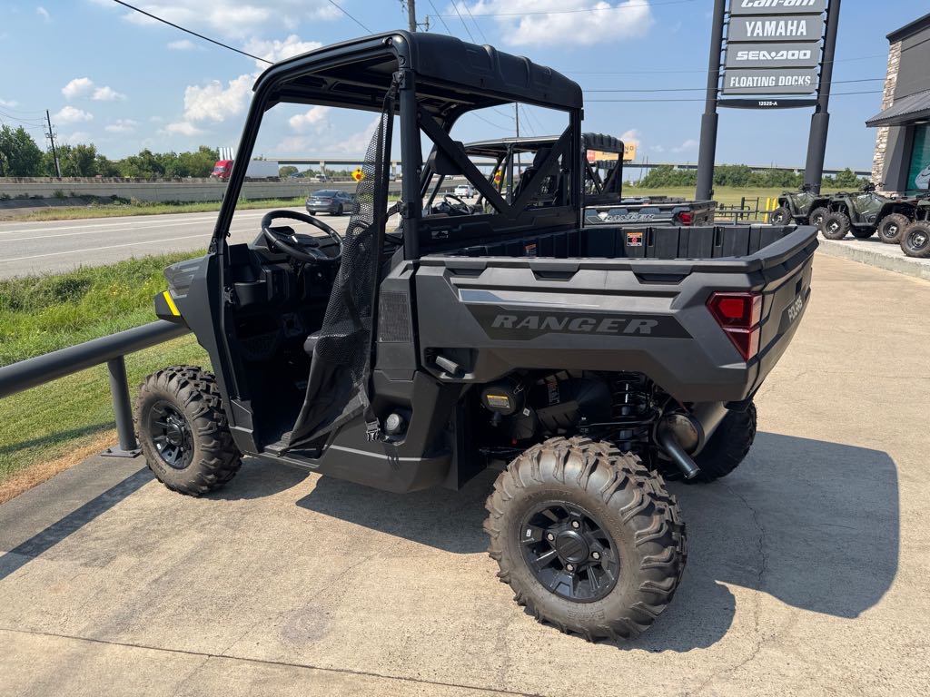 2025 Polaris Ranger® 1000 Premium - Photo 4