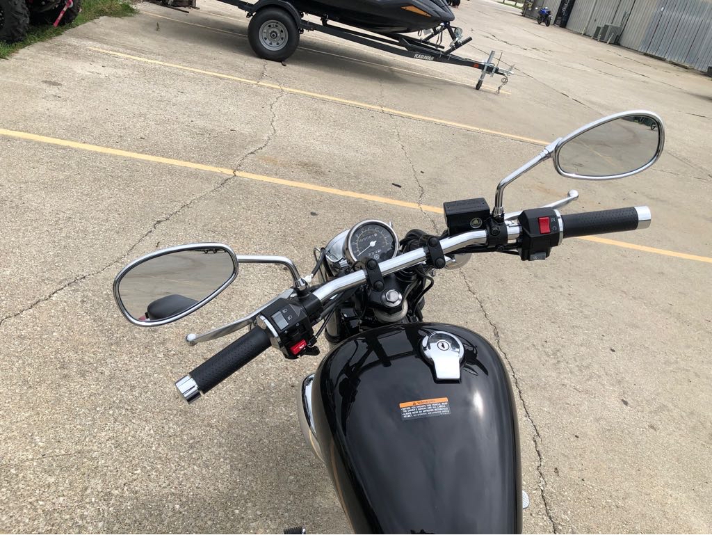 2025 Yamaha V STAR 250 - Photo 10