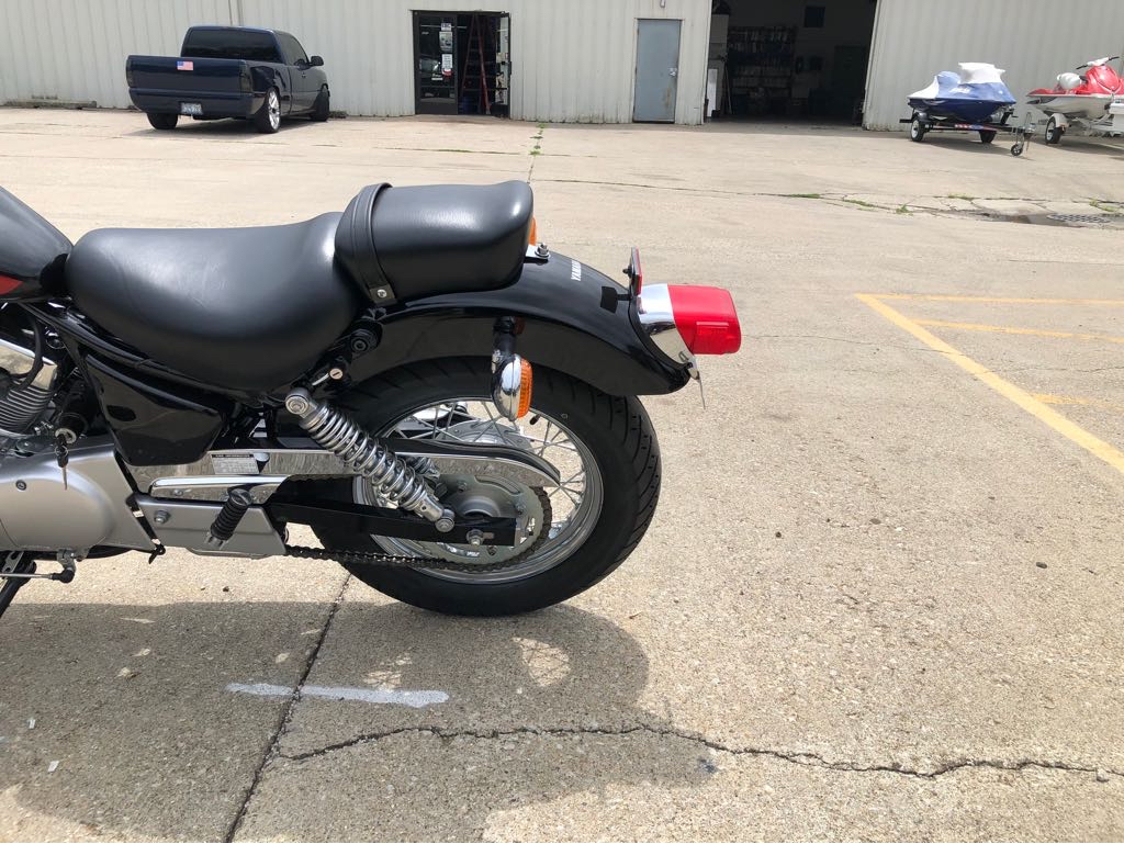 2025 Yamaha V STAR 250 - Photo 6