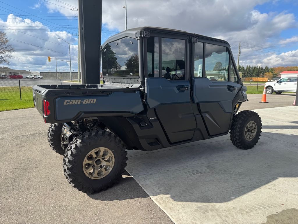 2025 Can-Am Defender MAX Limited HD10 - Photo 3