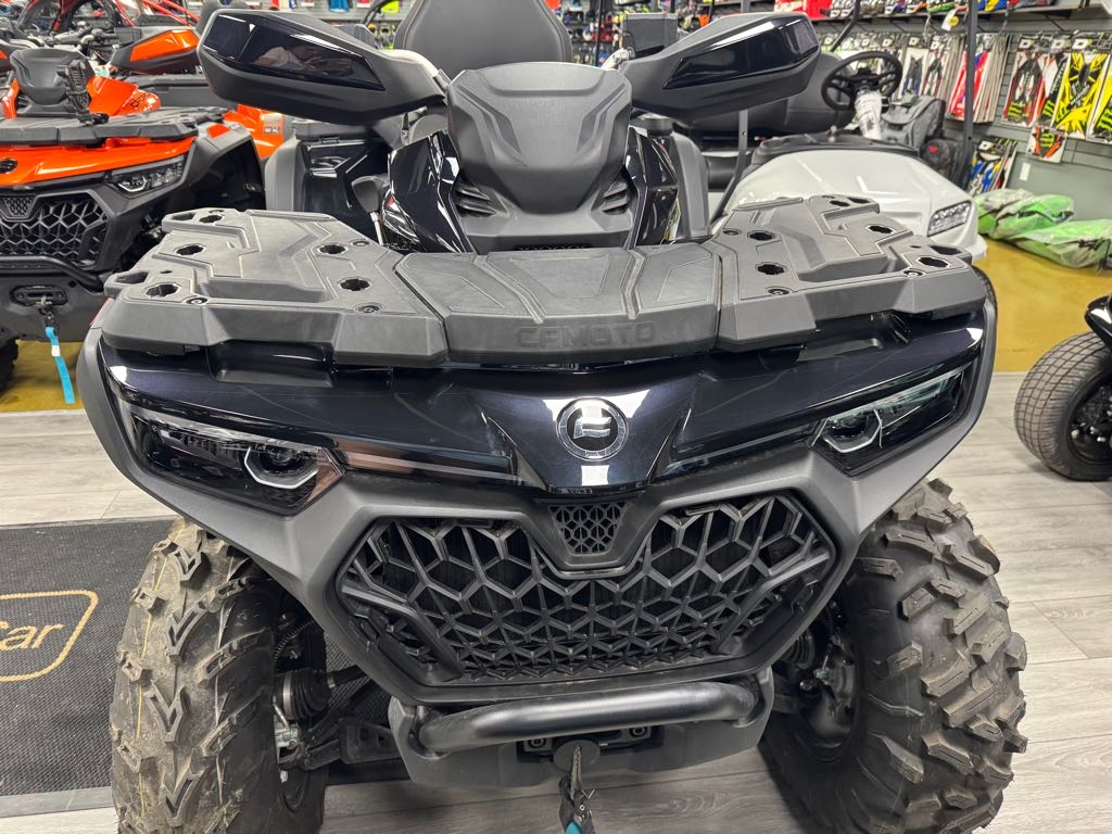 2025 CFMOTO CFORCE 1000 Touring - Photo 2