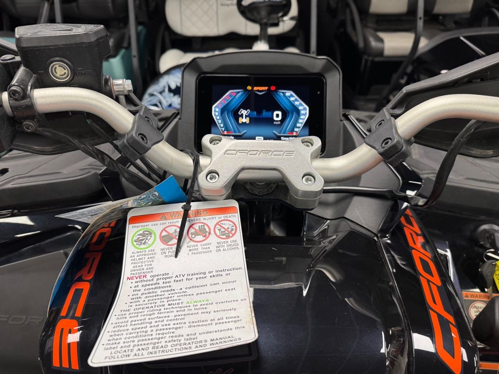 2025 CFMOTO CFORCE 1000 Touring - Photo 3