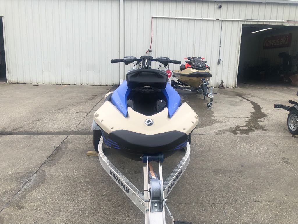 2025 Sea-Doo SPARK FOR 3 -  TRIXX SOUND SYSTEM - Photo 11