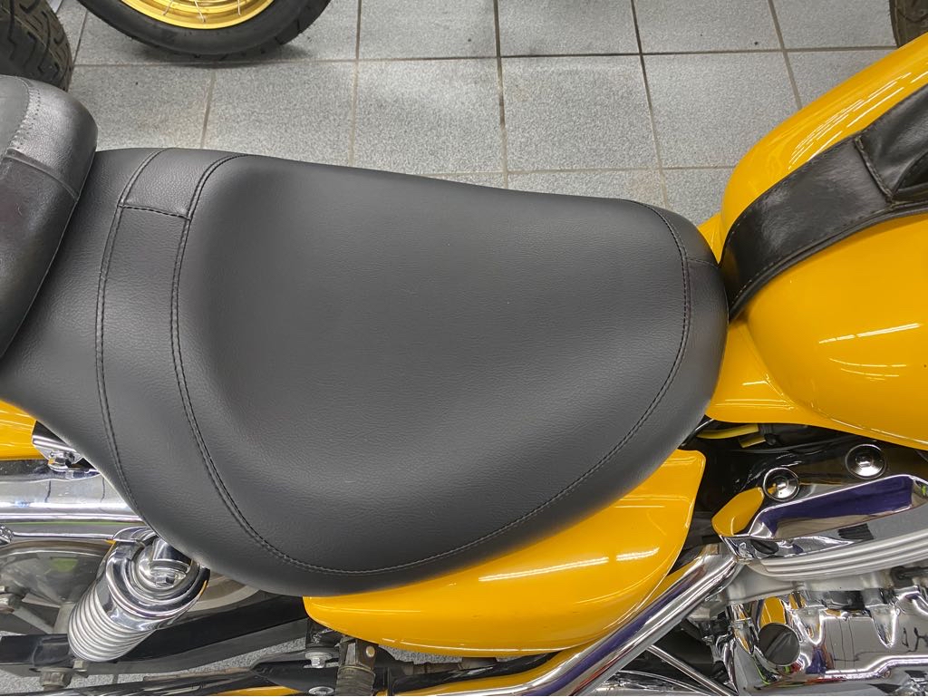 1996 Honda VF750 - Photo 8