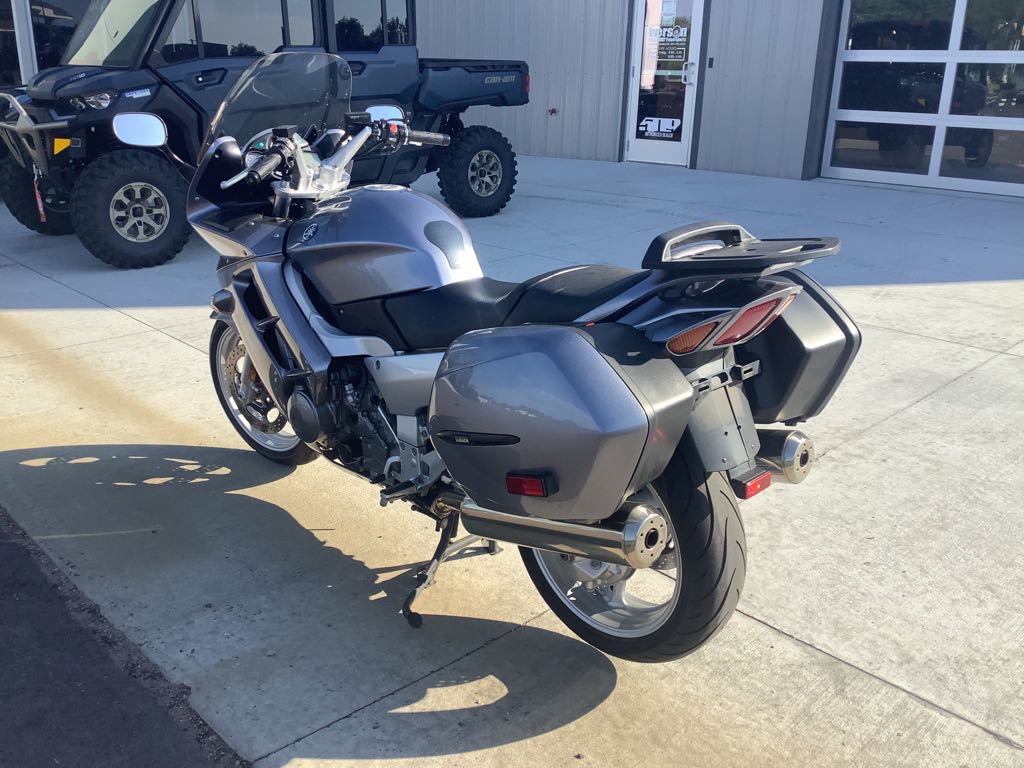 2004 Yamaha FJR1300 - Photo 3