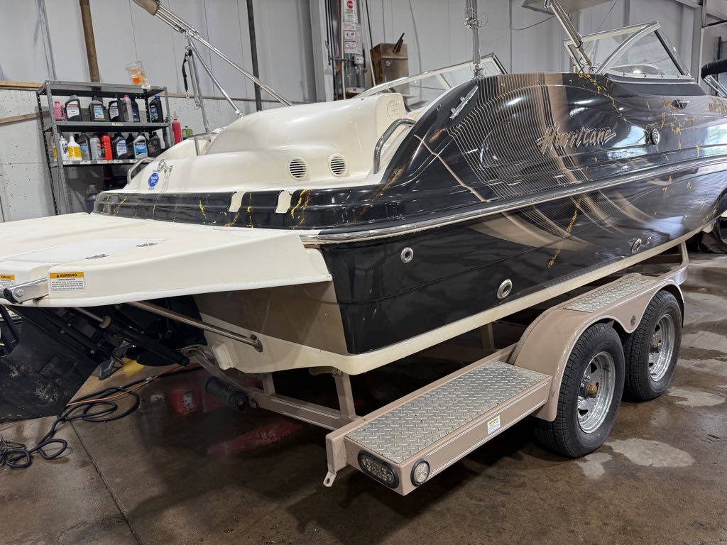 2007 Hurricane SD217 - Photo 4