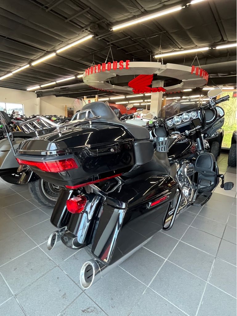 2019 Harley-Davidson® Electra Glide�� Ultra Limited - Photo 10