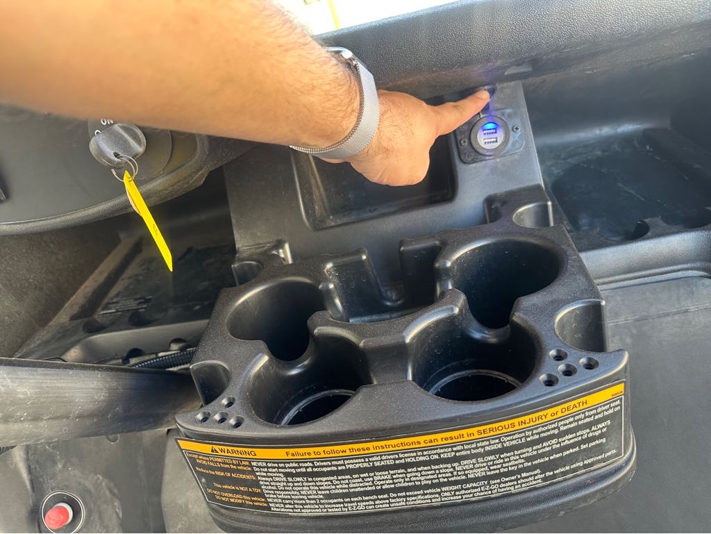 2023 E-Z-GO Valor 4 EX1 Gas - Photo 8