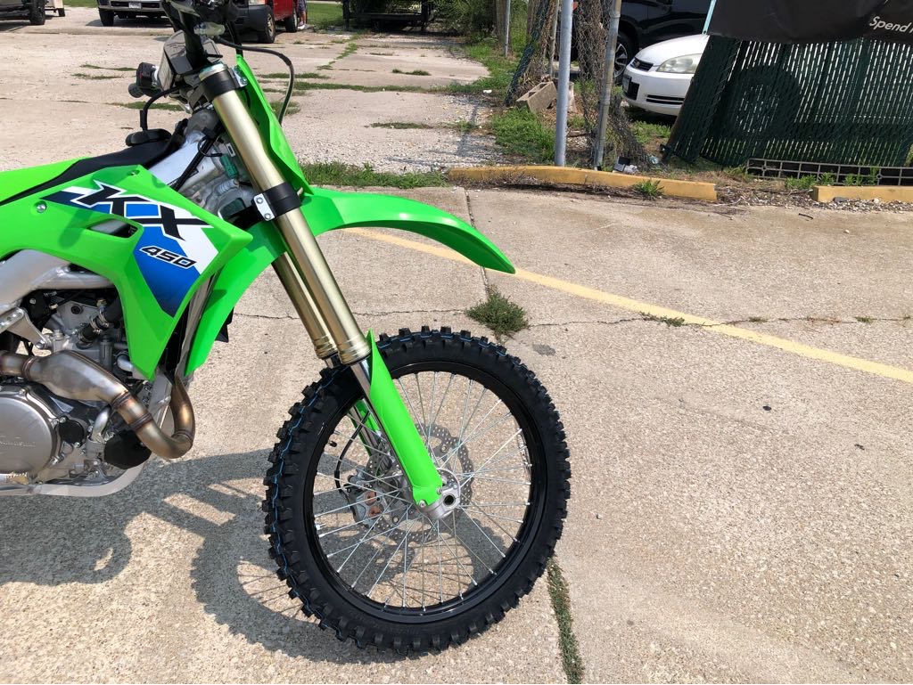 2026 Kawasaki KX 450 - Photo 2